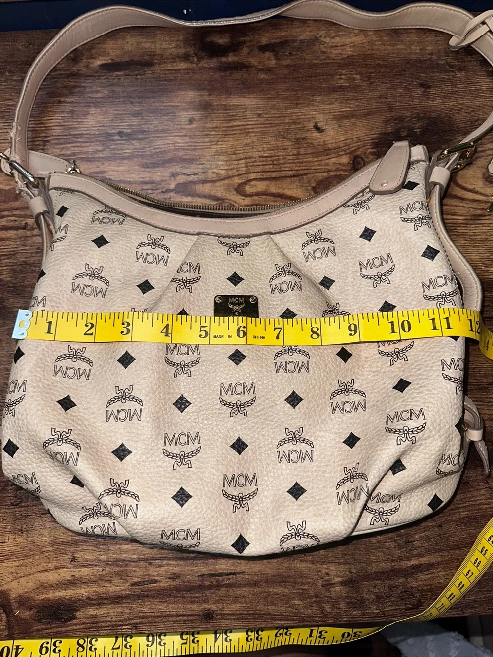 MCM Visetos Hobo Shoulder Bag Beige Cognac Leather Gold Hardware Padlock Key